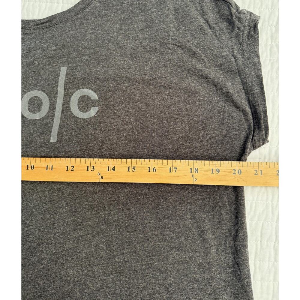 OnCloud Running Shirt Women's Large R.O.C. Comfort-T Performance Athletic Tee - Picture 3 of 8